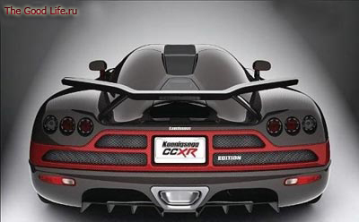Bugatti Veyron   Koenigsegg CCXR