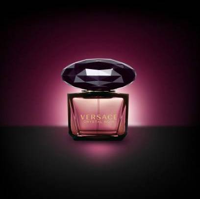 В новом женском аромате от Versace искрятся яркие краски лета