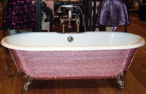 "Алмазная ванна" покорит сердце любителей дорогого интерьера