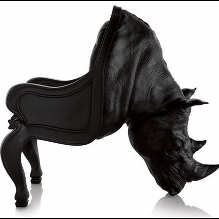 Maximo Riera представляет стул в форме слона