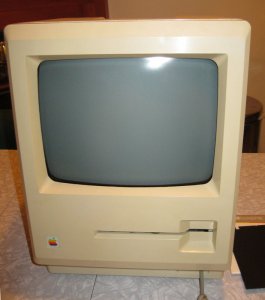 На eBay продают самый древний компьютер семейства Apple за $100 000