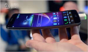 Новый телефон LG G Flex 3 с необычной формой монитора должен поступить в продажу осенью