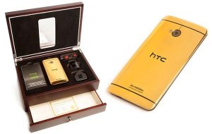 Компания Gold Genie выпустила золотые и платиновые HTC One и для российского рынка