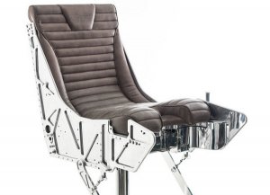 Катапультируемое кресло стало барным стулом стоимостью $13.400