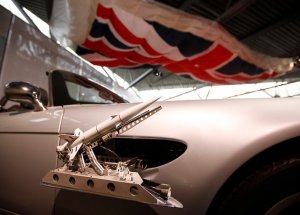 Лондонская выставка автомобилей «Агента 007»