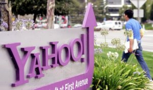 Поисковая система Yahoo вложила $10.000.000.000 в сервис Snapchat