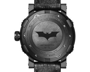 На 75-летие Бэтмену подарили наручные часы от Romain Jerome за $18.500