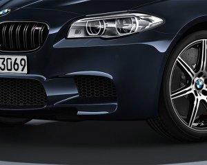 BMW M5 Competition Edition с тиражом всего в две сотни экземпляров